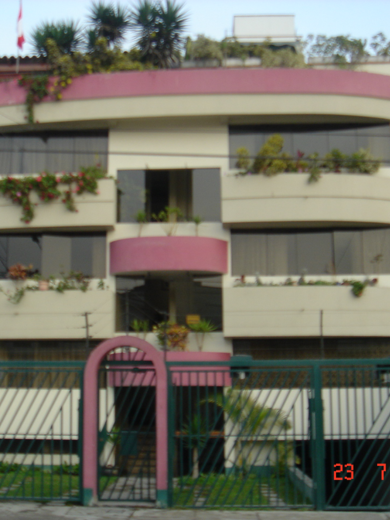 https://www.morgensterninmobiliaria.pe/wp-content/uploads/2025/04/Benlluire-movil.png